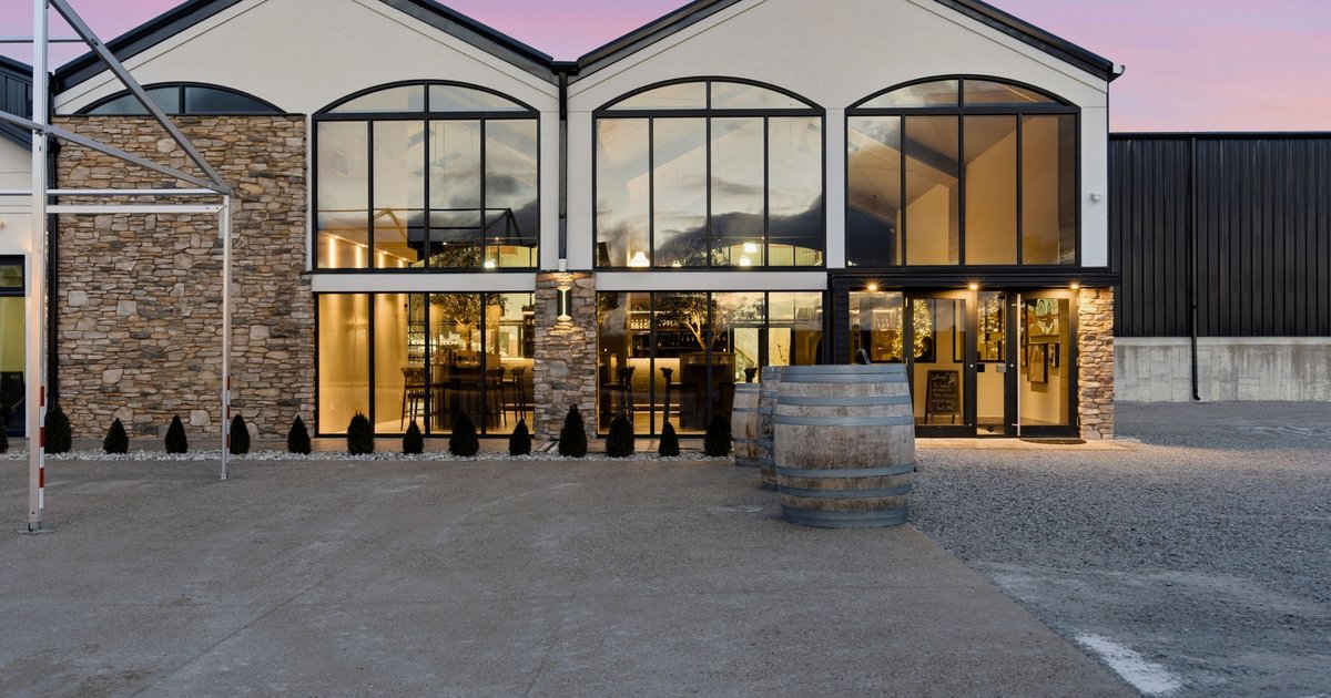 Big Head Wines, 823 Line 6 Road, Niagara-on-the-Lake